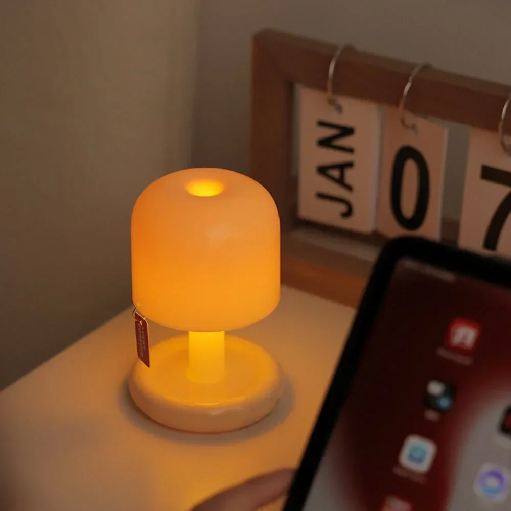 Mini Sunset Table Lamp - Portable USB Rechargeable Mood Lighting