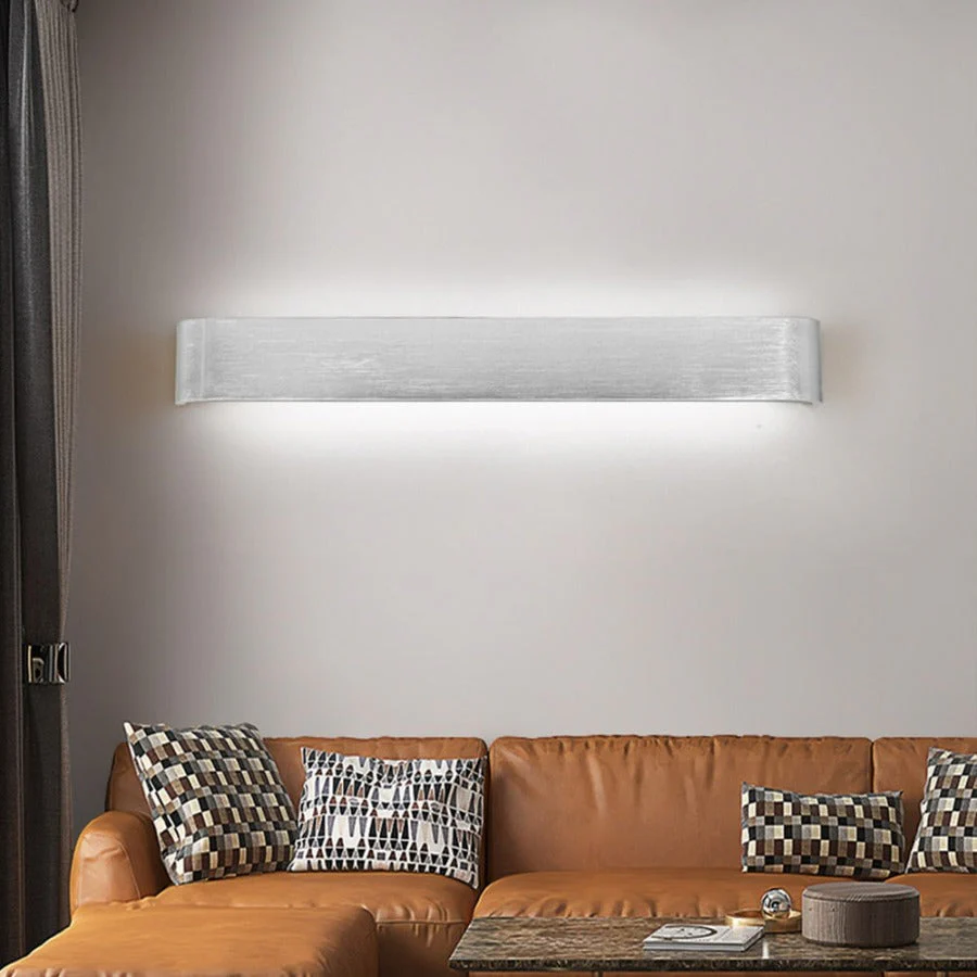 Modern LED Wall Light �C Sleek Aluminium Sconce for Ambient Home Lighting