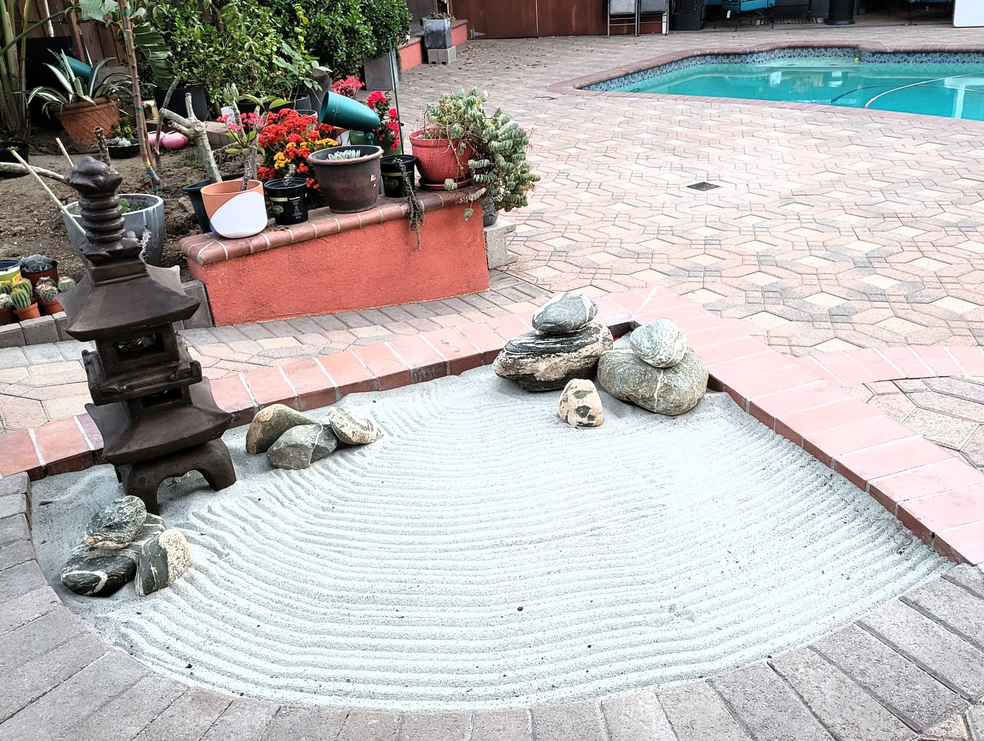 Lifegard Aquatics Brookstone Hardscape 44 Lbs. Box Medium Size Stones 5