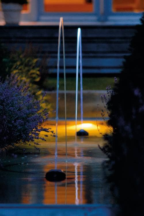 Oase Water Jet Lightning Fountain