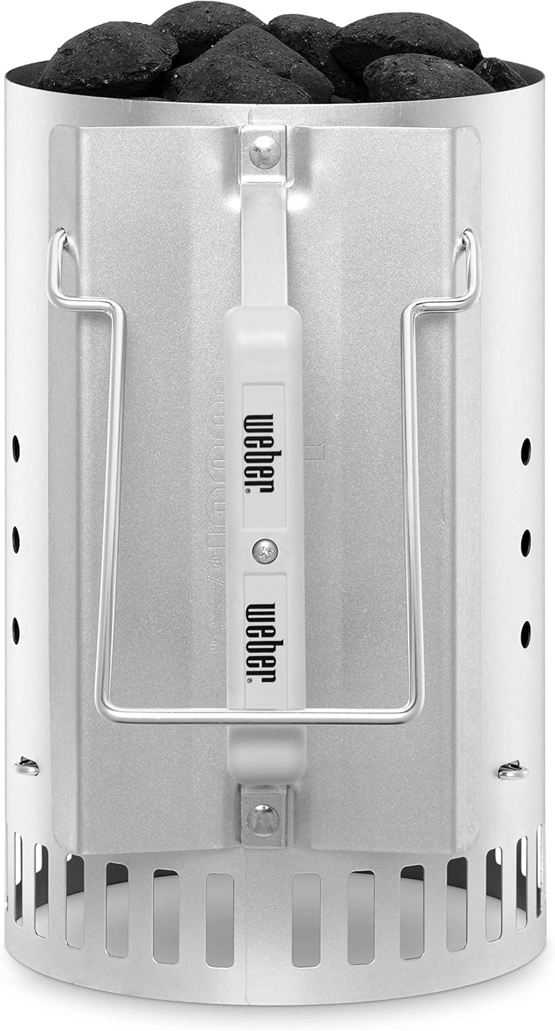 Weber Classic Kettle barbecue au charbon de bois, surface de cuisson Ø 57cm, barbecue avec couvercle et cuve en acier emaillé, thermomètre intégré au couvercle, trépied et roues - Noir (1341504)